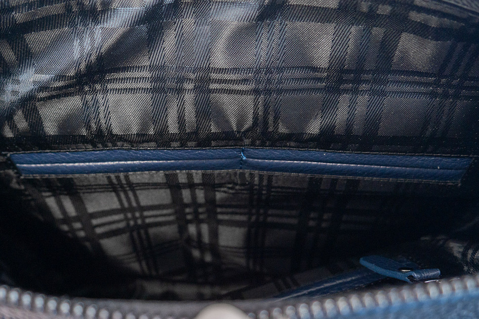 Сумка мужская кожаная ipad-bag, синяя, 26х26х5 см. производитель ПОЧИН, Россия Сумка мужская кожаная ipad-bag, синяя, 26х26х5 см. производитель ПОЧИН, Россия